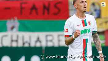 Julian Nagelsmann schaut bei Phillip Tietz genau hin