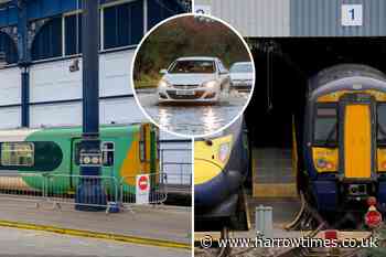 Storm Ciaran London: Southeastern, Thameslink travel advice