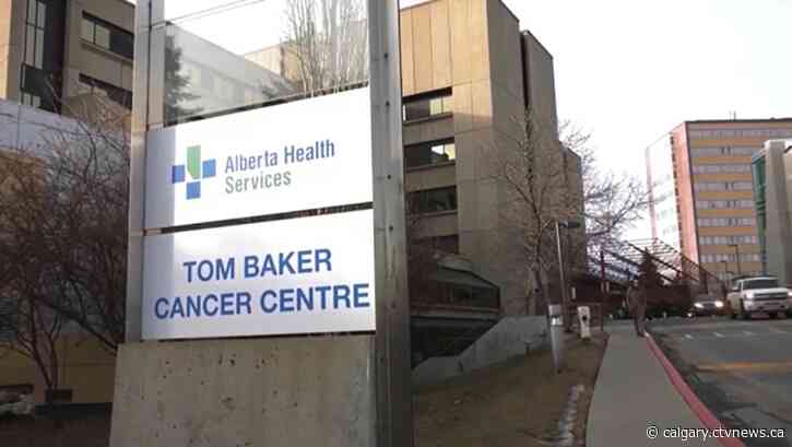 55-year-old Calgary golfer with Stage 4 lung cancer waits months for first treatment