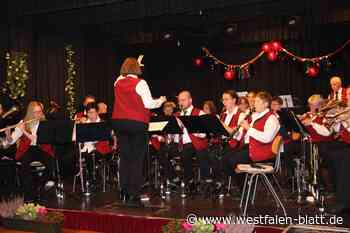 Espelkamp: Plattdeutsch trifft auf Polka und Magie