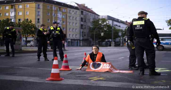 Fino a tre anni di carcere a chi blocca le strade per il clima: la proposta di legge della Lega