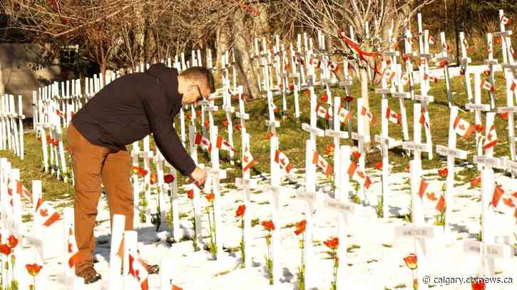 Calgary memorial features more than 3.5K crosses to remember southern Alberta's fallen soldiers