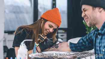 Diese Tattoos mindern Ihre Chancen im öffentlichen Dienst