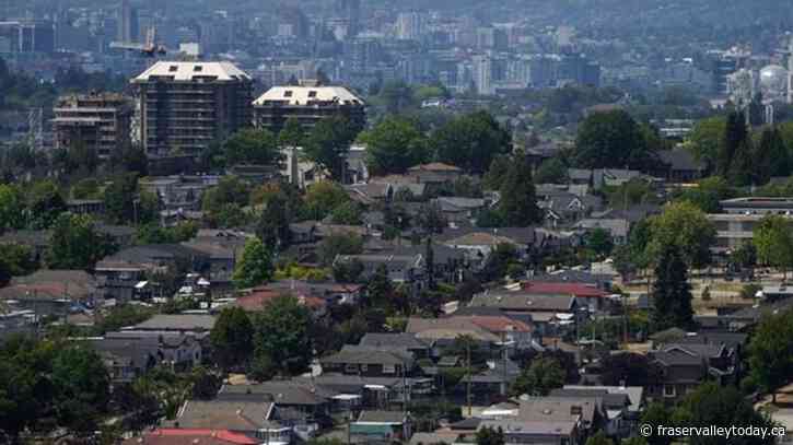 B.C. set to table housing law requiring small-scale and multi-unit zoning