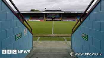 Scunthorpe United fan buys 1,000 tickets to boost crowd