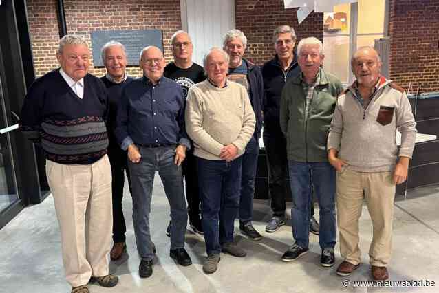 Fotoclub stelt eindelijk weer tentoon