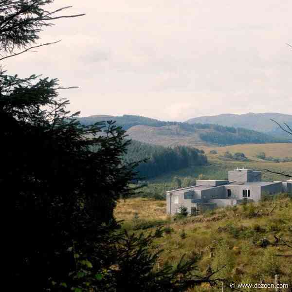 Hundred Acre Wood house resembles object "eroded by the weather"