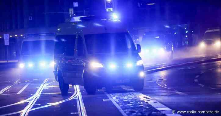 Feier unter Autobahnbrücke ruft Polizei auf den Plan