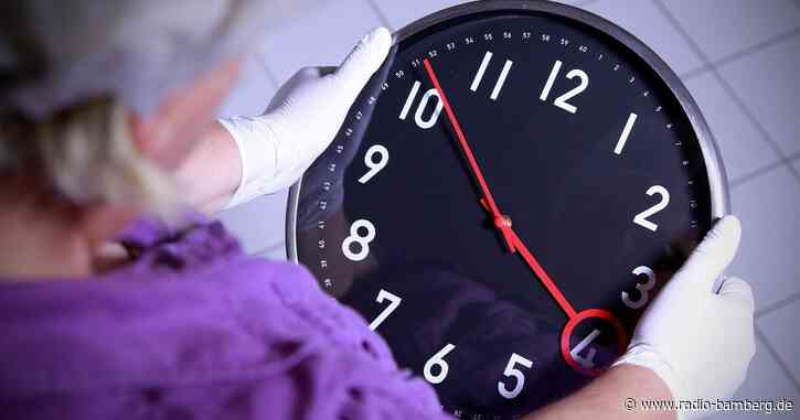 Fast die Hälfte aller Überstunden in der Region unbezahlt