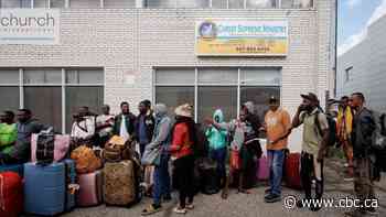 Toronto faith leaders call on federal government to do more to house asylum seekers