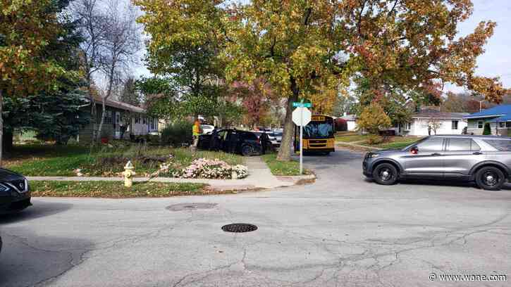 SUV crashes into yard on Fort Wayne's north side