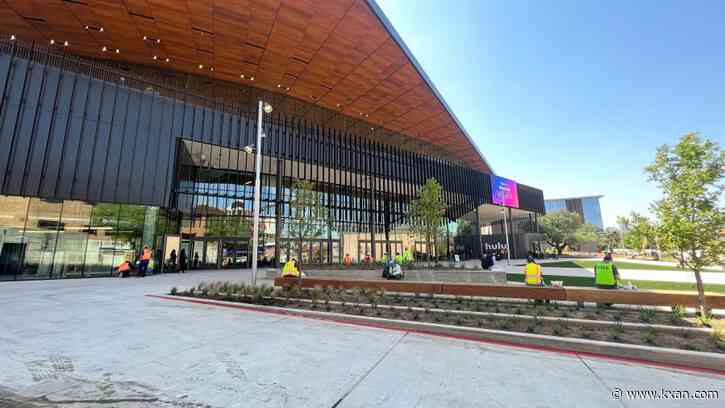 UFC Fight Night returns to Austin's Moody Center