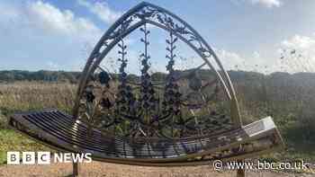 King's Coronation bench unveiled in Fareham