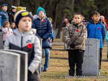 'They did it all for us': Students gather at cemetery to remember in No Stone Left Alone ceremony
