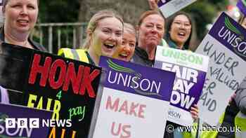 Council leaders to decide whether to impose pay deal in Scotland school strikes