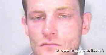 Brutal Hull killer who savagely attacked man in bungled burglary is refused parole