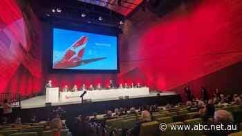 Qantas board on notice after 83pc protest vote by shareholders over executive pay, ASX closes higher — as it happened