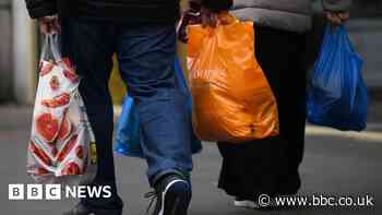 Sainsbury's gains ground in battle with Aldi and Lidl