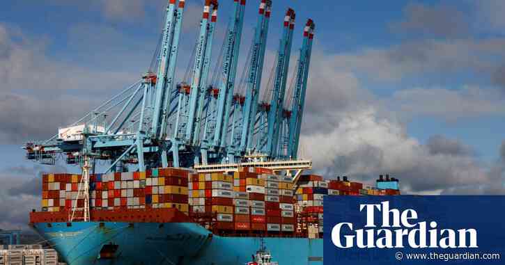 Maersk to cut 10,000 jobs as shipping demand drops