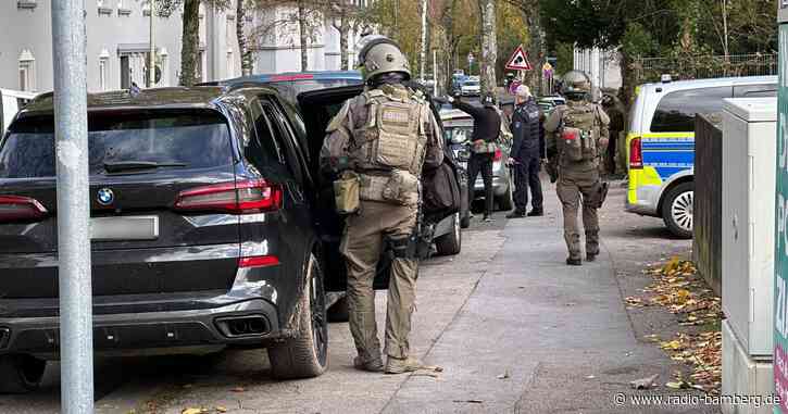Hinweis auf Bewaffneten – Polizei durchsucht Gesamtschule