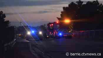 Crash on busy bridge in Barrie, Ont. brings traffic to a crawl on Highway 400
