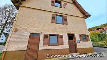 „Eine Hassbotschaft“: Betrunkene treten in Ostelsheim Tür von Flüchtlingsunterkunft ein