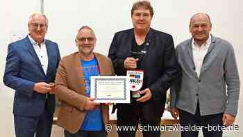 Karate im VfL Nagold: OB lässt einmal die Fäuste sprechen