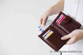 47-jarige dief loopt twee jaar cel op voor diefstal van portefeuilles van werknemers