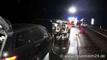 Unfall auf der A8 – Drei Autos krachen bei Rohrdorf ineinander