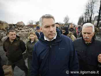 Deportazione in Paesi terzi per i richiedenti asilo in Austria: “Europa faccia lo stesso”