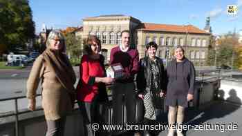 Wolfenbüttel: Theaterbesucher spenden 3303 Euro an Hospizverein