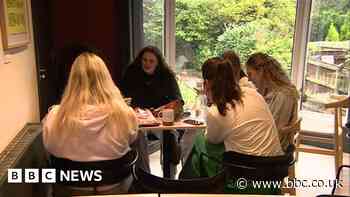 Cafe customers take up mental health help