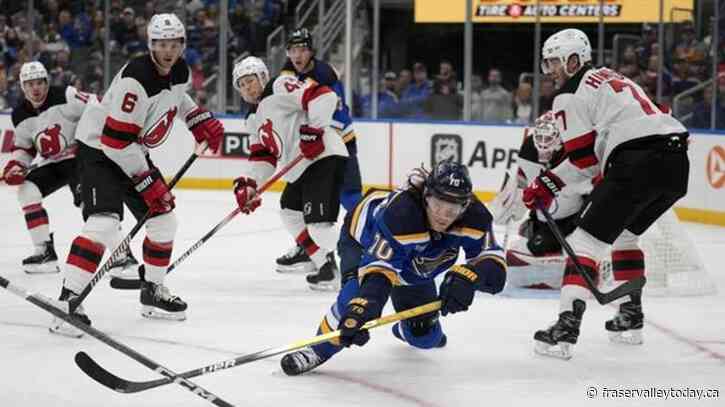 NHL roundup: Flyers beat Sabres 5-1 to snap 3-game losing streak