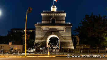 Soste selvagge, alcol, spaccio. Una notte tra i “pischelli” di Ponte Milvio (PODCAST)