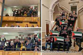 Pro-Palestine silent protest held in Hyndburn council chamber