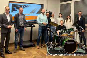 Löhne: Schulband stellt eigenes Lied vor