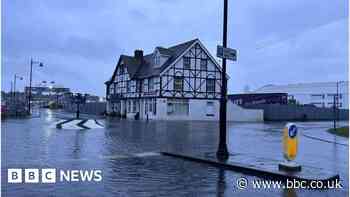 Isle of Wight floods: Investigation into water pumps 'not working'