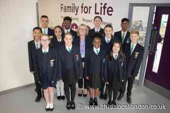 Hall Mead School in Upminster keeps highest Ofsted rating