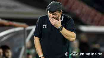 1. FC Köln - FC Augsburg: Steffen Baumgart schimpft über Rasen