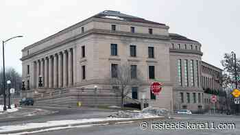 Minnesota justices appear skeptical that states should decide Trump's eligibility for the ballot