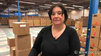 Winnipeg's Christmas Cheer Board gets 30,000 calls for hampers on 1st day of campaign