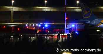 Hamburger Flughafen gesperrt – Bewaffneter durchbricht Tor