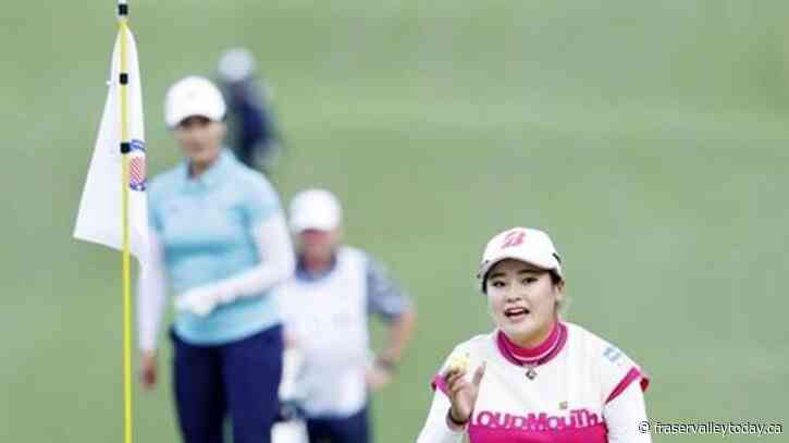 Kuwaki, Hataoka atop leaderboard after three rounds of Japan Classic