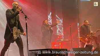 Oomph!-Tourauftakt mit Daniel Schulz als neuem Sänger