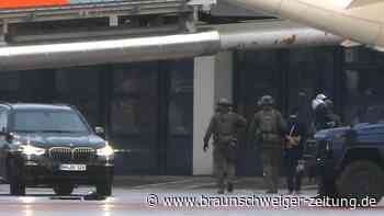 Geiselnehmer von Hamburg lässt sich festnehmen