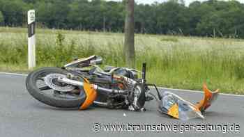 Dransfeld: Bikerin bei Kollision mit RTW schwer verletzt