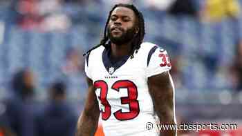 Texans running back drills dramatic field goal after kicker Ka'imi Fairbairn goes down with injury