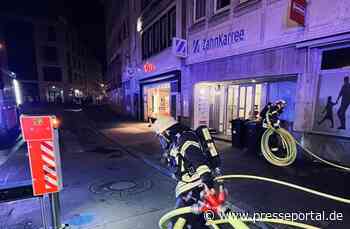 FW-BN: Feuer in einem Ladenlokal in der Bonner Innenstadt