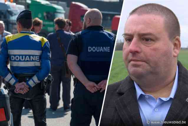 “Gangsters hebben zware geweren, wij doen het met pistolen”: douaniers eisen dringend maatregelen na brutale overval op grensinspectiepost