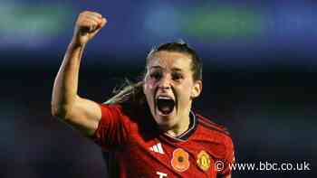 Brighton 2-2 Manchester United: Rachel Williams' injury-time goal earns Man Utd point at Brighton